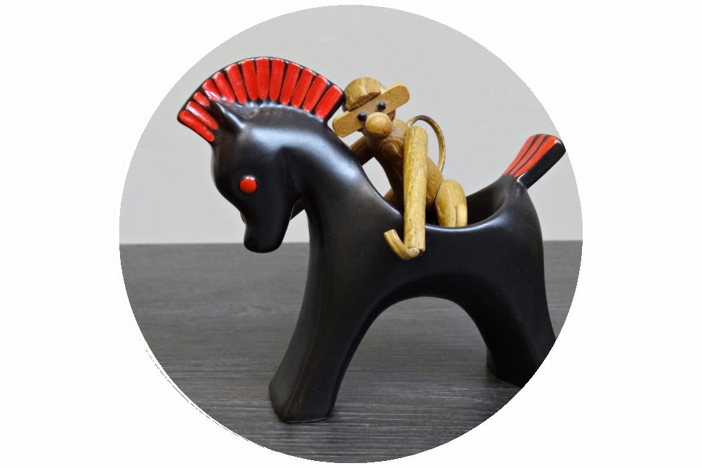 Figuren & Statuen