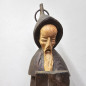 Preview: Handgeschnitzte Mönchsfigur als Wandkerzenhalter aus Holz