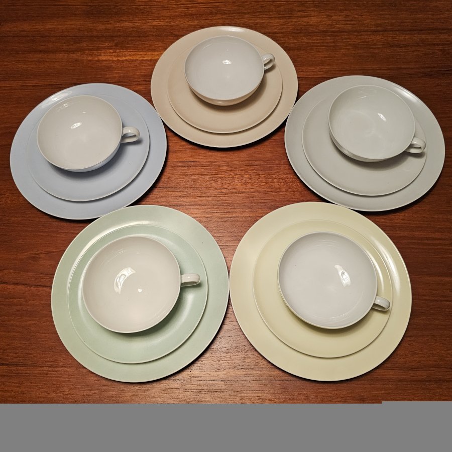 Nymphenburg LOTOS Teeservice 18-tlg. Wolfgang von Wersin 1932 Pastell 5 Gedecke