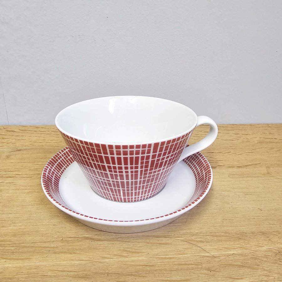 Arzberg Tric Frühstückstasse mit Untertasse, Sieger Design, Bastdekor korallenrot