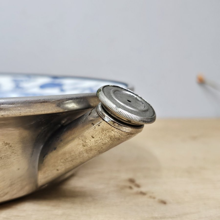 Antiker Bing Warmhalteteller mit Zwiebelmuster 24 cm , ca. 1920-30