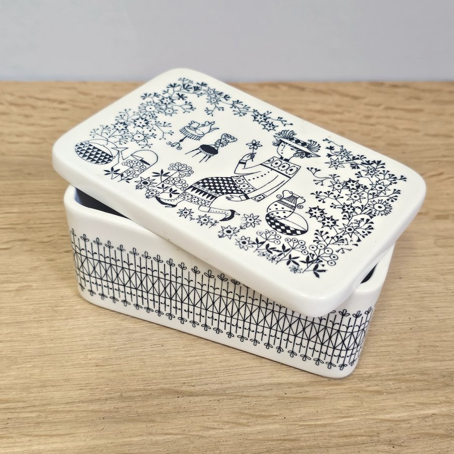 Seltene Arabia Finland Butterdose mit Deckel, Serie Emilia, Design Raija Uosikkinen, 1950er