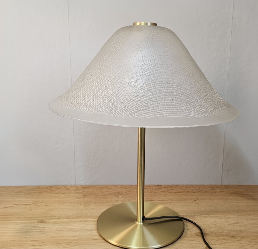 Peill & Putzler Tischlampe Modell 72076 mit schwerem Strukturglas-Schirm, Hollywood Regency / Mid-Century