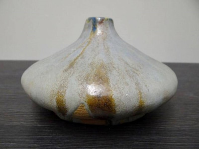 Otto Ufo Vase