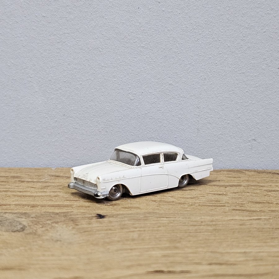 LEGO H0 Opel Rekord 1958 white – vintage 1960s model car