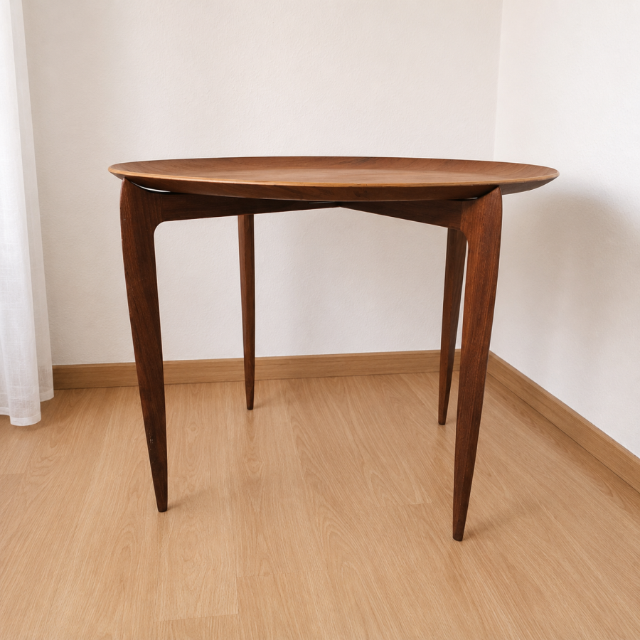 Vintage Fritz Hansen Tray Table Model 4508 – Teak – Willumsen & Engholm – Denmark 1958