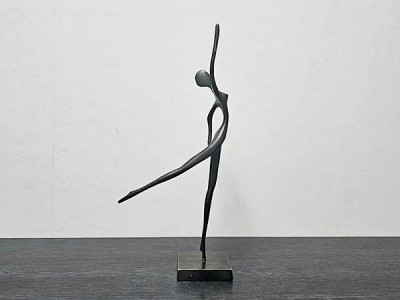 Bodrul Khalique Ballerina