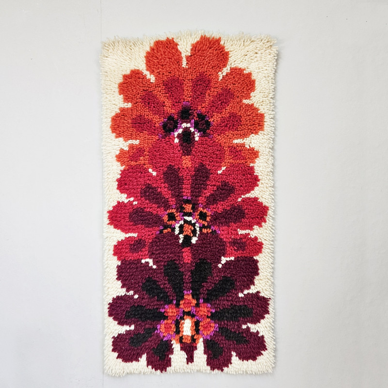 70er Jahre Wandteppich Handgeknüpft – Orange, Rot & Creme