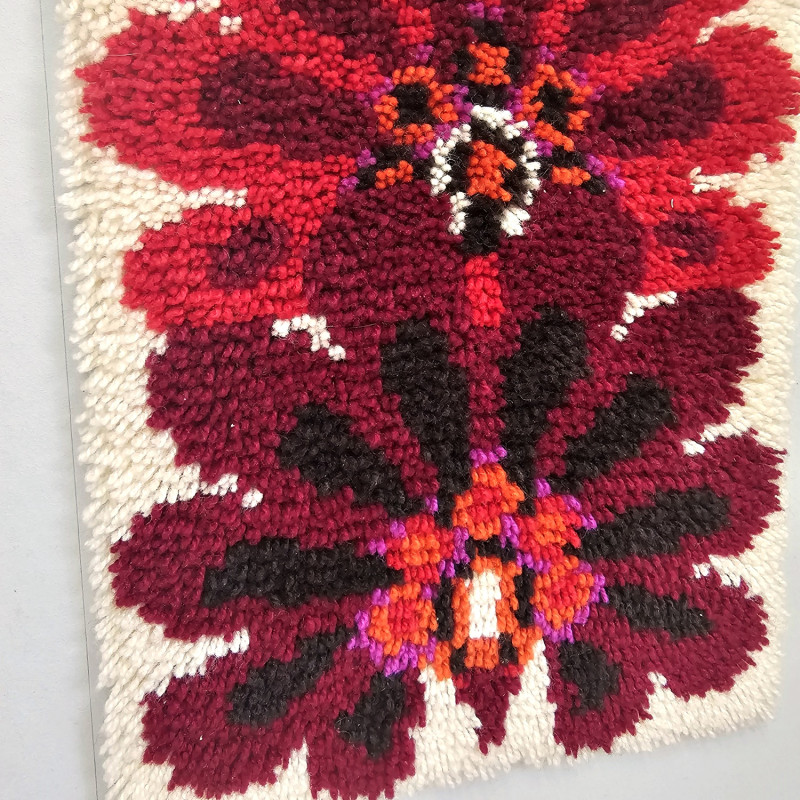 70er Jahre Wandteppich Handgeknüpft – Orange, Rot & Creme
