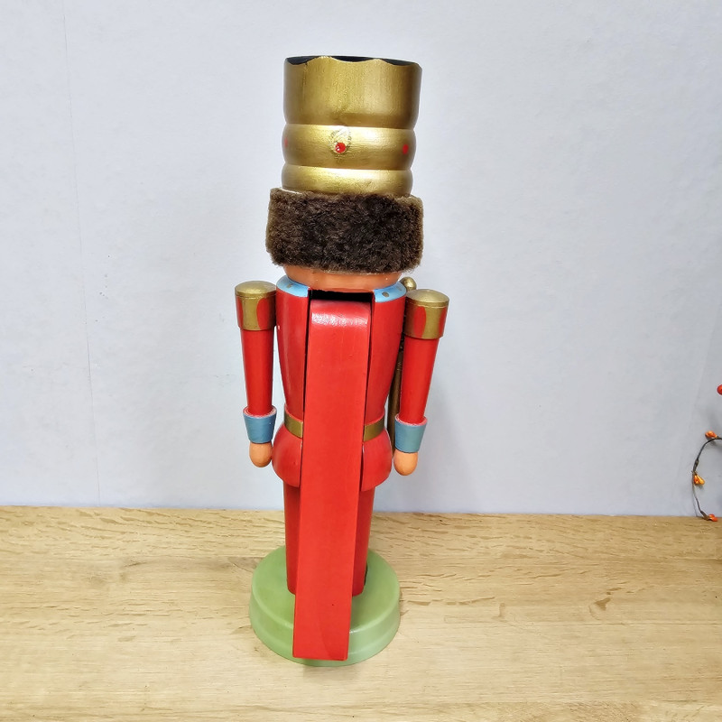 Vintage Erzgebirge Nutcracker King – 1970s turned wood art, 36.5 cm