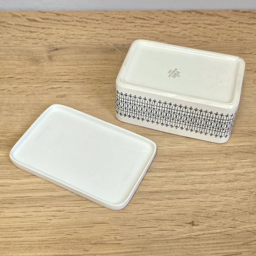 Seltene Arabia Finland Butterdose mit Deckel, Serie Emilia, Design Raija Uosikkinen, 1950er