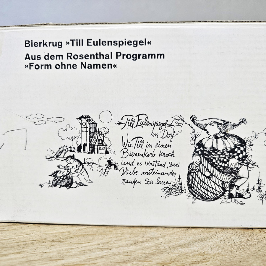 Rosenthal Bierkrug Till Eulenspiegel im Dorf– Björn Wiinblad 1975 – Originalkarton