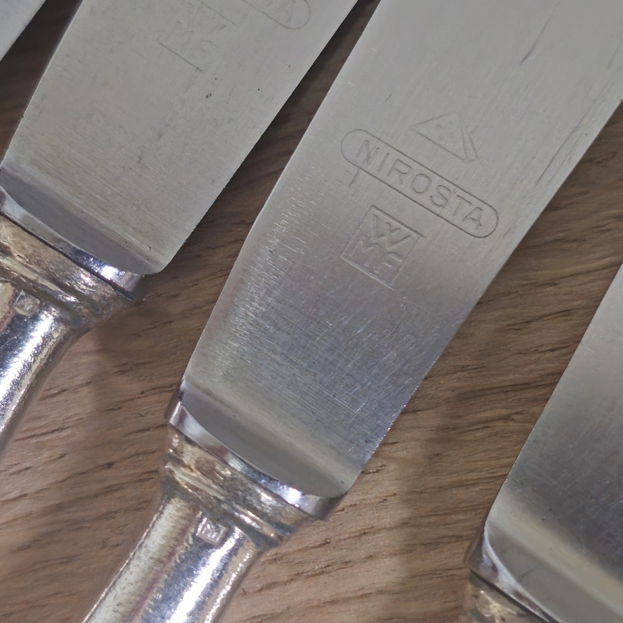 WMF 900 Dinner Knives 23 cm