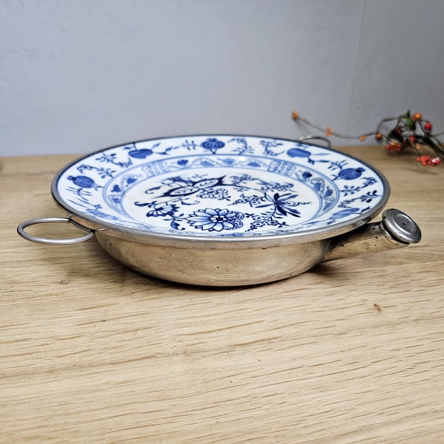 Antiker Bing Warmhalteteller mit Zwiebelmuster 24 cm , ca. 1920-30