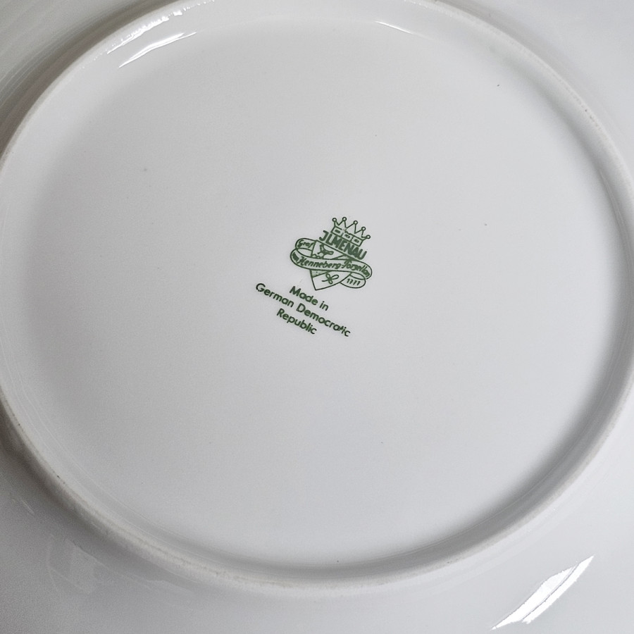 Graf von Henneberg Strawberry Coffee Set – GDR