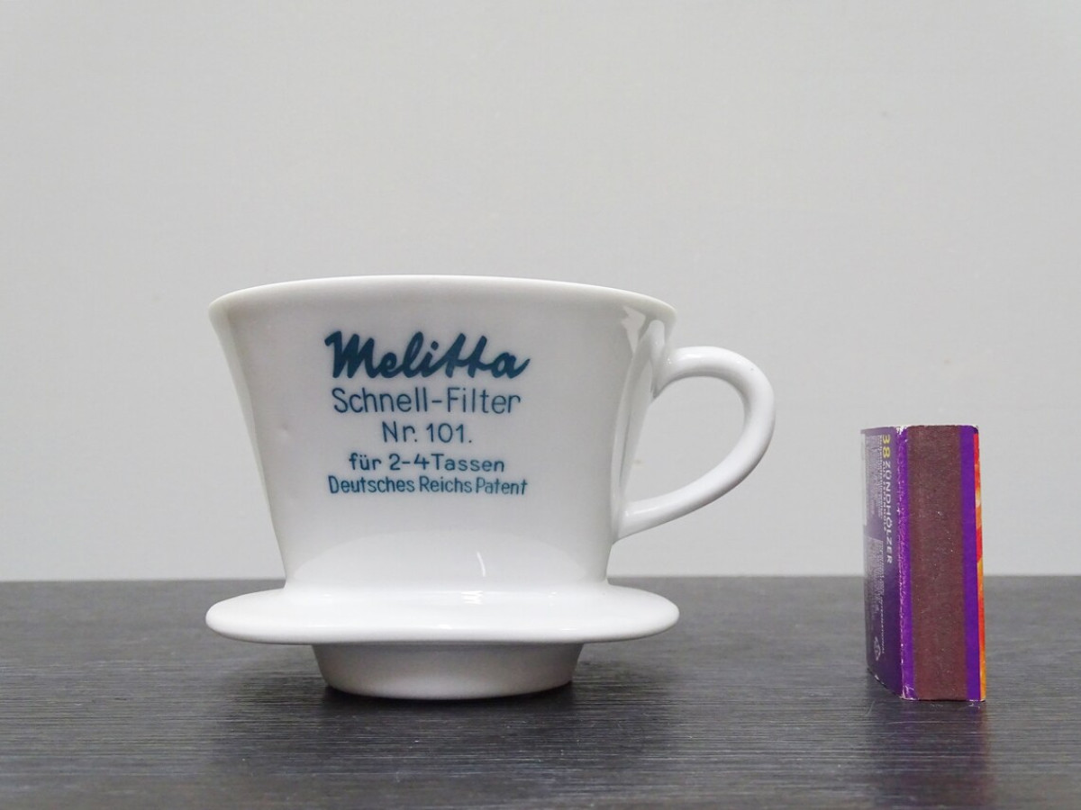 Melitta Quick-Filter 101 German imperial patent oval plate, blue lettering, cup filter from Melitta, coffee filter 30s