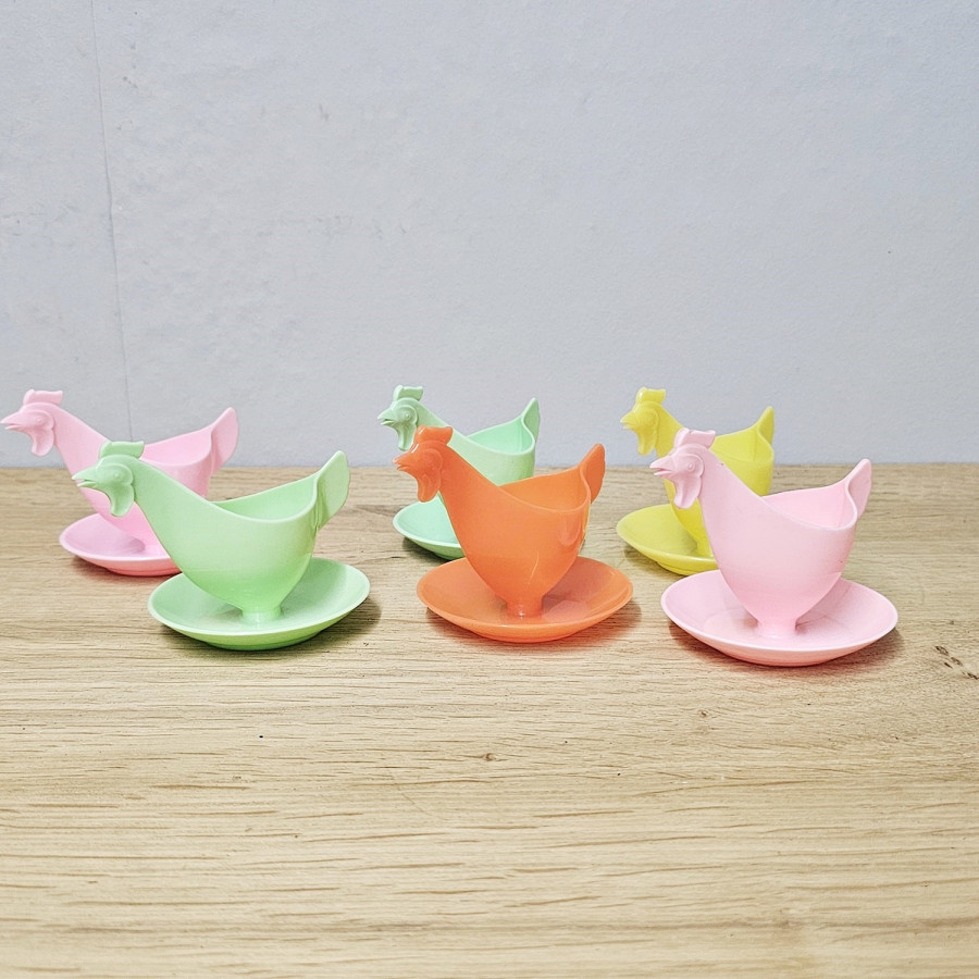 6er-Set Sonja Plastik Eierbecher Huhn · Original DDR · 70er · Pastell