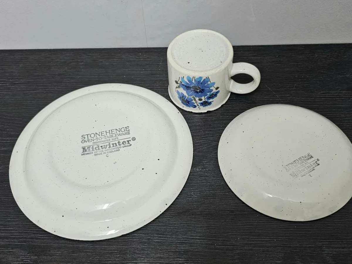 Stonehenge Midwinter Spring Blue 3-Piece Set (1970s)