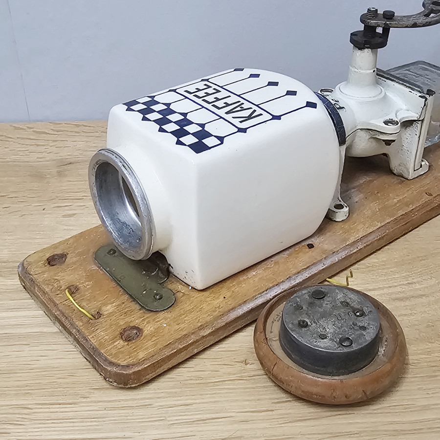 Art Deco Wall-mounted coffee grinder from PeDe