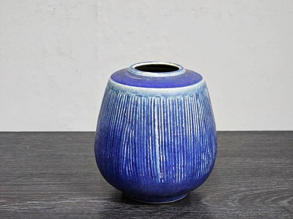 rolf-weber-ceramic-vase