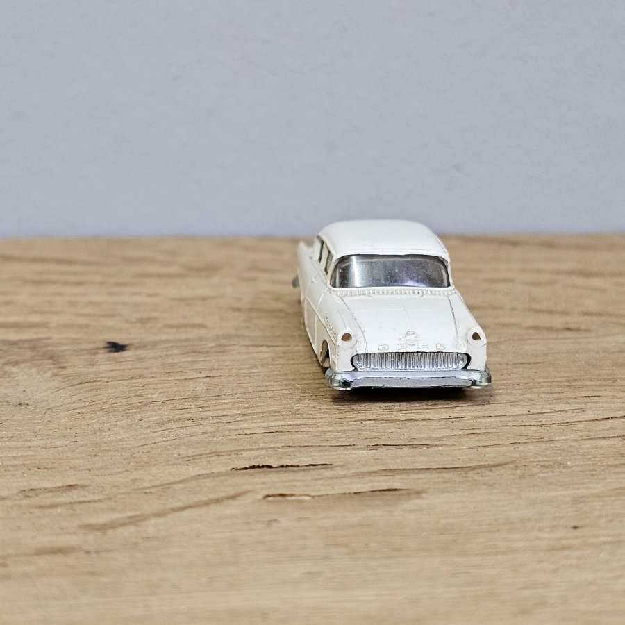 LEGO H0 Opel Rekord 1958 white – vintage 1960s model car