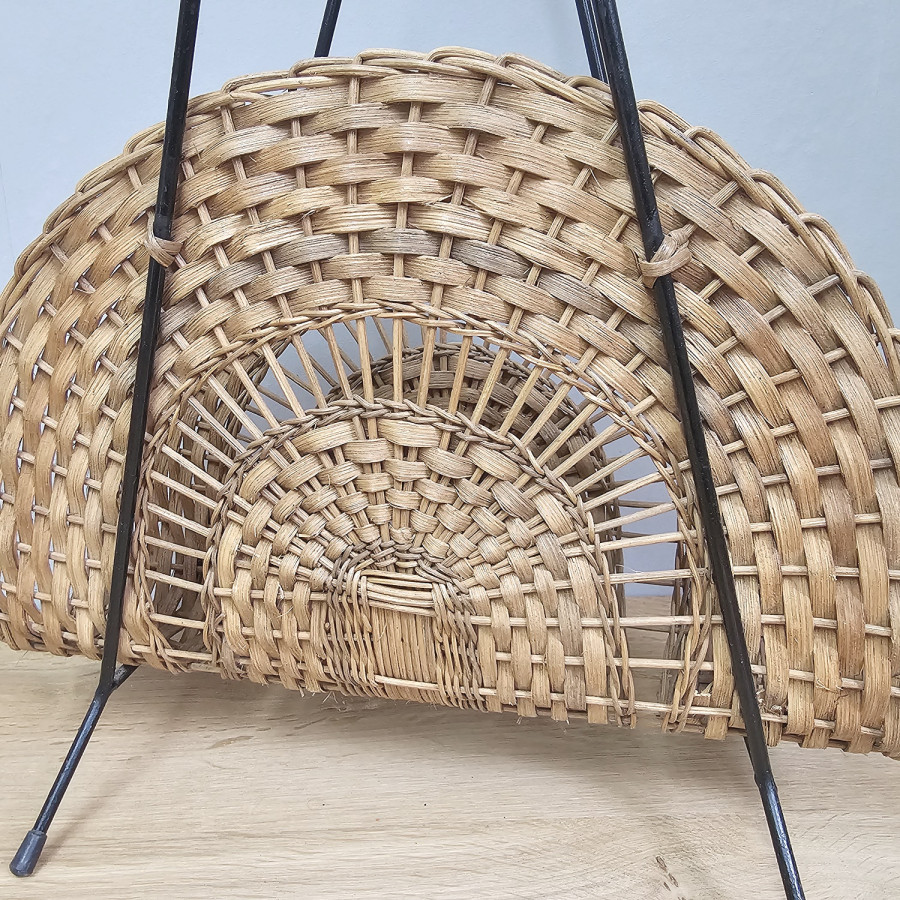 Vintage Mid-Century Zeitungsständer aus Rattan und Metall, 1950er