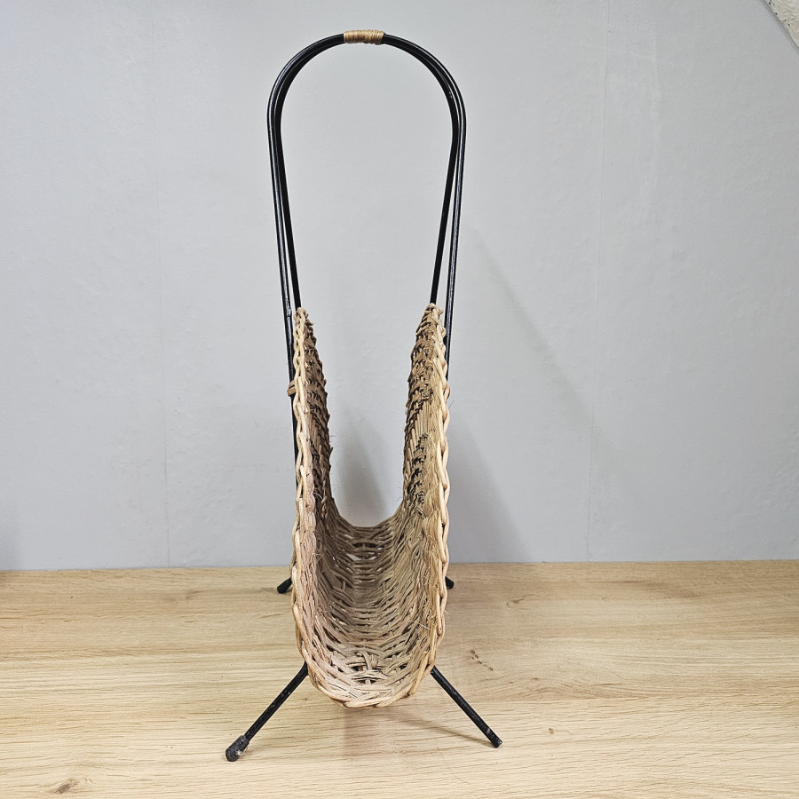 Vintage Mid-Century Zeitungsständer aus Rattan und Metall, 1950er
