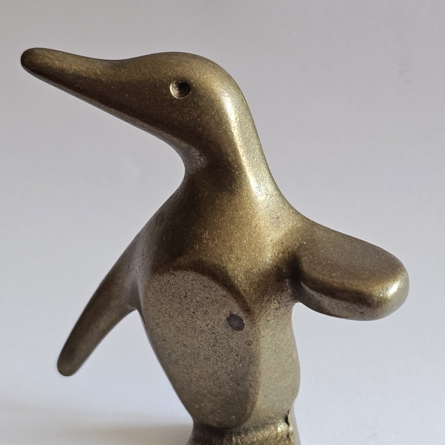 Walter Bosse Pinguin aus Messing – Vintage Tierfigur, 7 cm