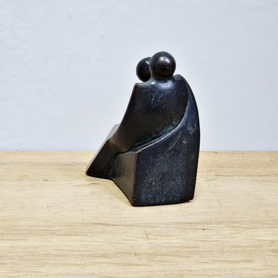 Luise Kött‑Gärtner „Love“ – Bronze-Skulptur, Serie Harmonie