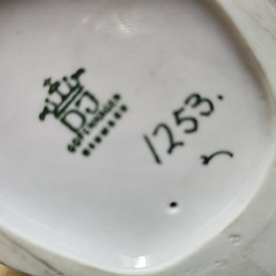 Dahl Jensen / DJ Copenhagen Porzellanfigur – Betende Figur –Evening Prayer - Form 1253 – 1. Wahl