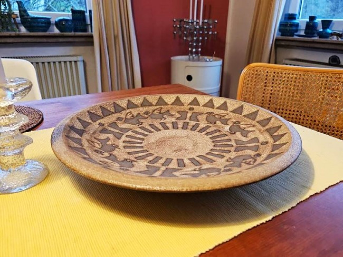 Ceramano – Wandteller „Agina“ Ø 36,5 cm (Design Hans Welling, 1960er)